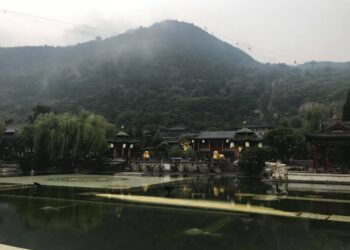 The story of Tang Emperor Xuanzong and mistress Yang Guifei