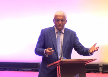 The relationship between free enterprise and the state in building digital infrastructure